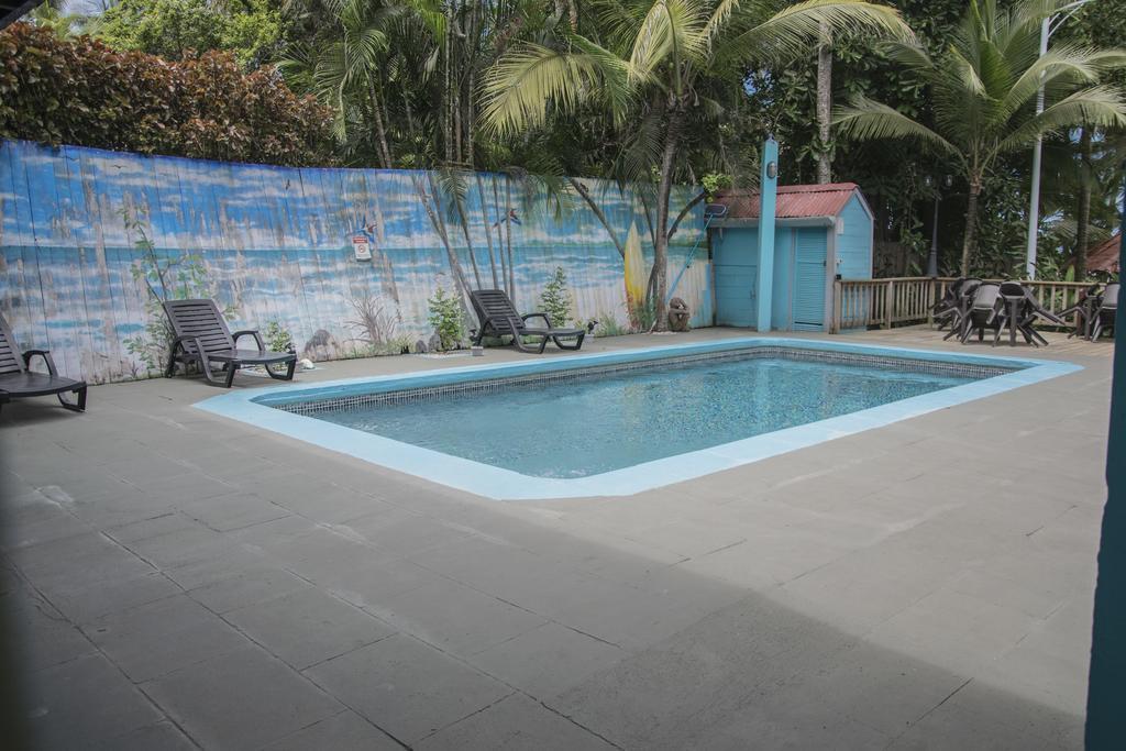 Pelican Beachfront Hotel Esterillos Este Exterior photo