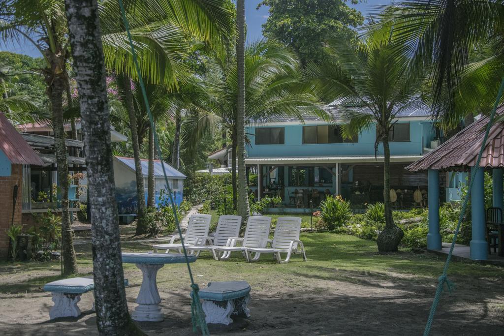 Pelican Beachfront Hotel Esterillos Este Exterior photo